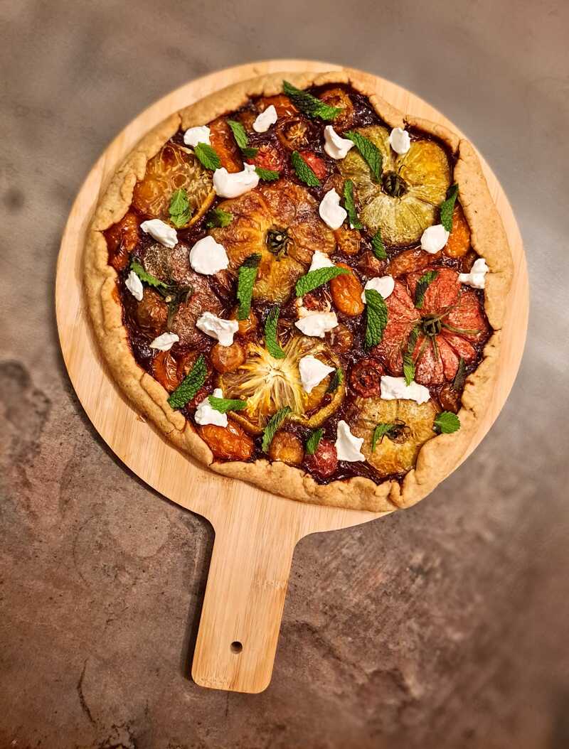 Tarte à la tomate cuite